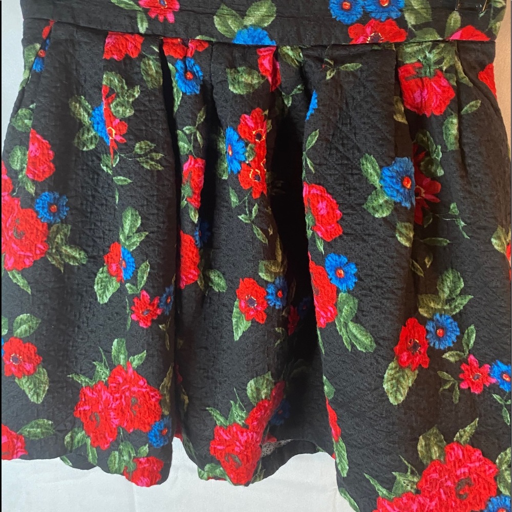 💙❤️💚🖤Forever21 Black Red & Blue Mini Skirt - Picture 11 of 12